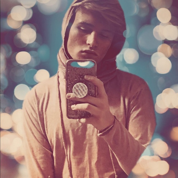 Meet your Posher, Braydon - Picture 1 of 1